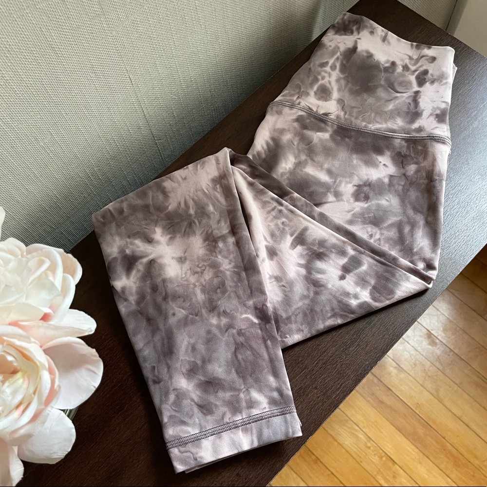 Lululemon align size 8 25”